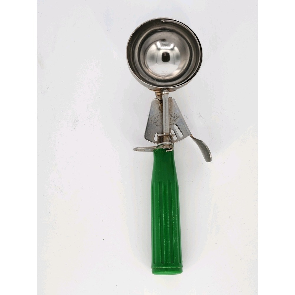 Vintage Bakers & Chefs Lever‎ Ice Cream Scoop w/ Green Handle Stainless Steel